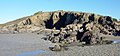 Plomodiern : falaise et grottes entre la plage de Lestrevet et celle de Pors ar Vag.