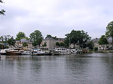 Nort-sur-Erdre Hafen.jpg