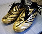 Футбольные бутсы Adidas Predator, модель Absolado.