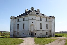 Image illustrative de l’article Château de Maulnes