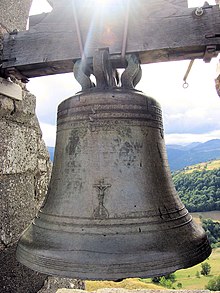 Cloche Saint-Antoine Murat.JPG