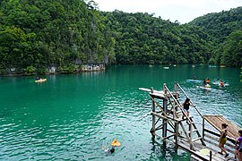 Sugba Lagoon in Kawhagan Island, Del Carmen