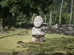 Un tiki au marae Arahurahu.