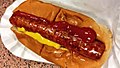 Hot dog či párek v rohlíku z ultrazpracovaných ingrediencí