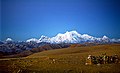 Pogled s planinskog prolaza Lalung La u Tibetu.