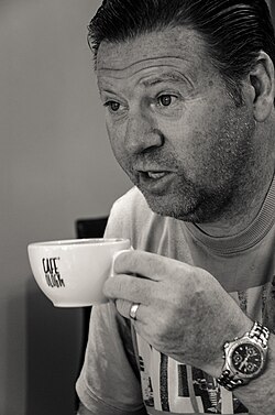 Chris Waddle 2012.jpg